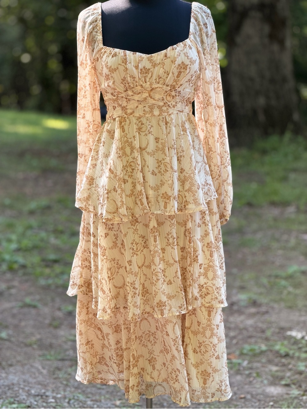 Francesca's Collections Cream and Brown Floral Tiered Midi Dress